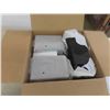 Image 2 : Insignia Compact CD Shelf System with Bluetooth - New