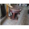 Image 4 : Pedestal Table 27'' H x 47'' Across