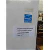 Image 2 : Frigidaire Upright Freezer 65 1/2'' x 26'' x 22'' 