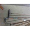 Image 4 : 6 Hand Yard Tools : Fork, Rake, Hoe & More 