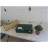 Image 1 : Coleman Stove Model 4M with Box , Lantern 