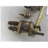 Image 3 : 6 Oilers for Stationary Engines (1) Large 
