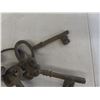 Image 2 : 5 Metal Jailhouse Keys , Most Likely Fake.