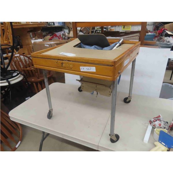 Baby Butler Vintage High Chair with Adjustable Height 