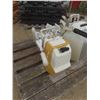 Image 2 : Gale 5HP Outboard 