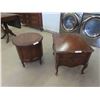 Image 1 : 2 End Tables 21'' x 27'' x 22'' & 22'' x 22'' Diam