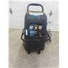 Image 1 : Mastercraft 2HP 5 Gallon Portable Air Compressor 