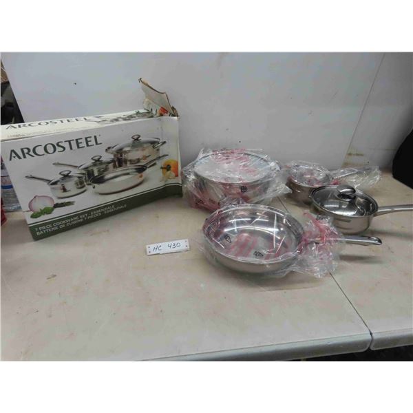 New Acrosteel 7 PC Cookware Set 