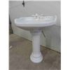 Image 1 : Serel Pedestal Sink 