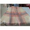 Image 4 : 3 Wool Blankets