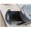 Image 3 : Corporate Express Paper Shredder Cross Cut 