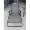 Image 2 : Zero Gravity Lawn Chair 