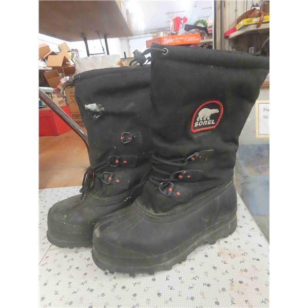 2 Pairs of Sorel Winter Boots Size 10 and 9 