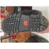 Image 2 : 2 Pairs of Sorel Winter Boots Size 10 and 9 