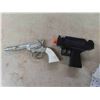 Image 3 : Remote Control Zombie in Package, Young Buffalo Cap Gun, 