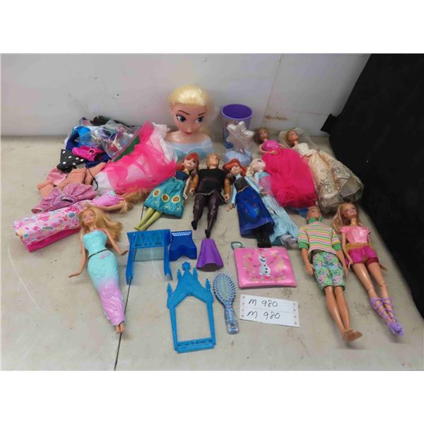 Barbies with Extra Clothes, Frozen Elsa, Anna & More 