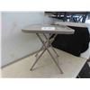 Image 1 : Folding Outdoor Side Table with Glass Top 19'' x 18'' x 18'' 