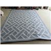 Image 2 : Outdoor Area Rug 95'' x 120'' 