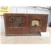 Image 1 : Antique Viking Radio 