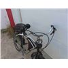 Image 2 : Variable Speed Pedal Bike 25'' 