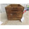 Image 2 : CIL Ammo Crate, 6 Jugs of Outboard/2 Stroke Oil 