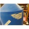 Image 3 : Poly Chicken Feeder