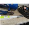 Image 5 : Air Tank, Bolt Cutter, V Belts, Deformable Lamps,  