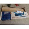 Image 2 : Comet Gruman F6F Hell Cat Model Plane, Stalox