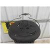 Image 2 : Perfection Kerosene Heater 24'' Tall 