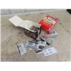 Image 1 : Score 1991 Opened Hockey Cards, Sealed Hockey Stickers 