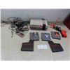 Image 1 : Nintendo Console with 2 Controllers, Zapper, 3 Games, 
