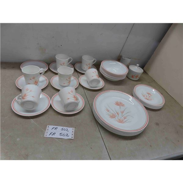 42pcs Corelle Dinnerware 