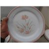 Image 3 : 42pcs Corelle Dinnerware 