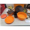 Image 2 : Electric Slicer, Hand Mixer, Apple Peeler, Strainer, Tupperware 