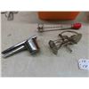 Image 3 : Electric Slicer, Hand Mixer, Apple Peeler, Strainer, Tupperware 