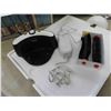 Image 2 : iRobot Roomba with Docking Station, Extra Brushes. 