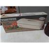 Image 2 : Vacuum Bag Sealer, Hamburger Press, Spice Jars & More 