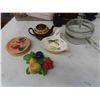 Image 8 : Vacuum Bag Sealer, Hamburger Press, Spice Jars & More 