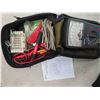 Image 3 : Rubbermaid Tote with (4) Knives, (2) Multi Tools, (2) 