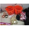 Image 5 : Halloween Package: New Costumes, Masks, Trick 