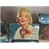 Image 5 : 2 Cases of  Marilyn Monroe Cards