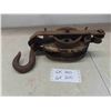 Image 1 : Antique Hook & Pulley
