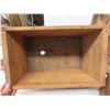 Image 3 : 3 Wood Crates: Remington Arms Small Ammo 8'' x 15'' x 9'' 