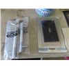 Image 8 : Light Switch Face Plates, Cabinet Pulls, Towel Racks & More 