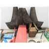 Image 4 : Clamps, Antifreeze Tester, Oil Filter Wrench, Flash
