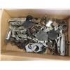 Image 2 : Vintage Sewing Machine Parts