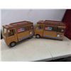 Image 10 : 2 Big Jim Sports Camper, 1 Camper Missing Back Wheels. 