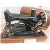 Image 2 : Singer Portable Electric Sewing Machine