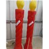 Image 8 : 4 Blow Molds (2) Candy Cane 40'' Tall , (2) Candles 35'' 