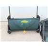 Image 2 : Yardworks Lawn Sweeper with Bagger 